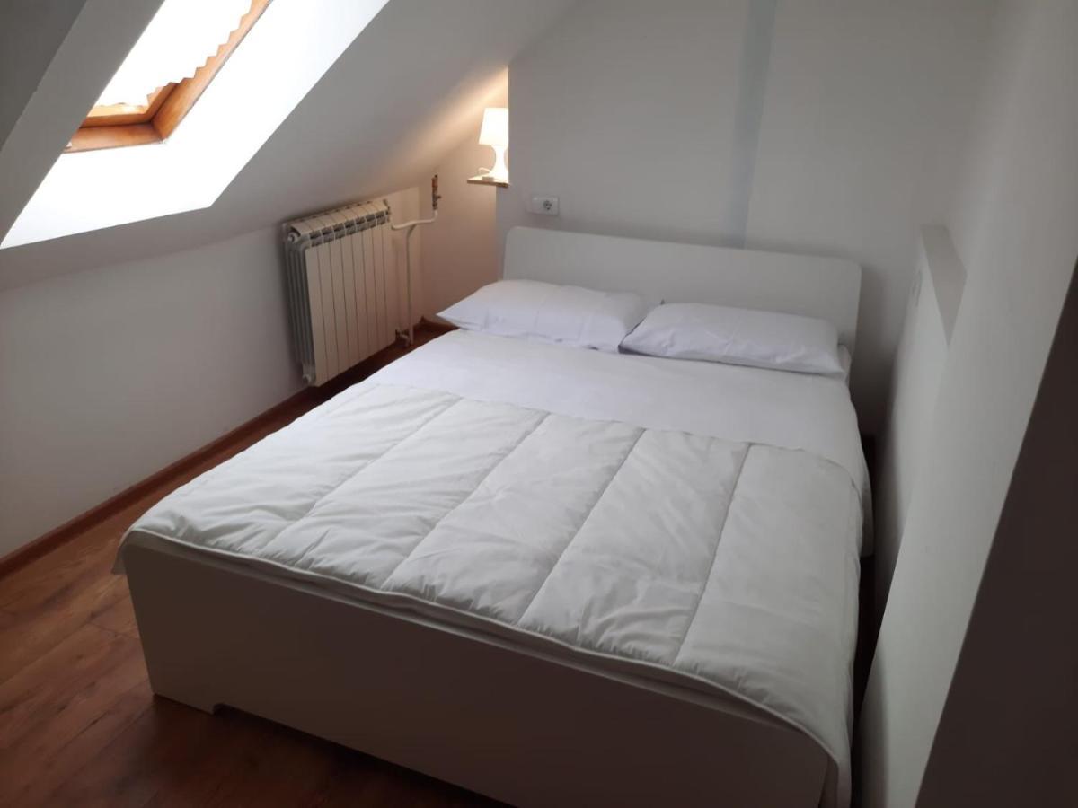 New Generation Hostel Prague Center Buitenkant foto